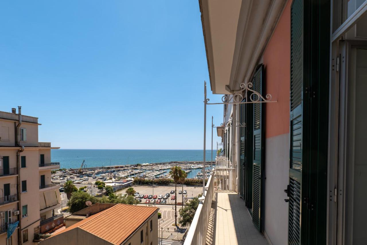 Mareluna Penthouse - Luxury Suites Salerno Exterior foto